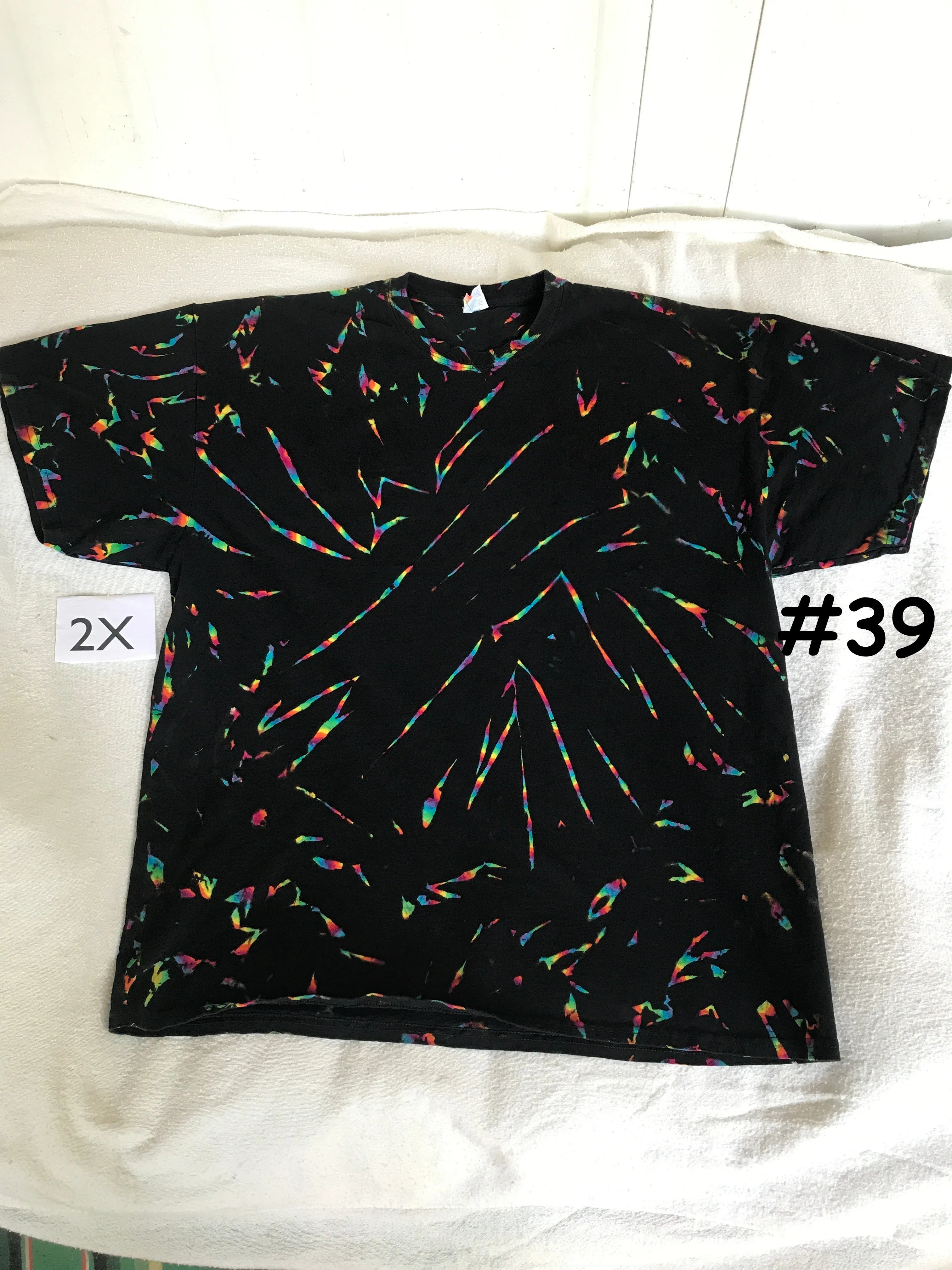 2X Midnight Crystal Rainbows Scrunch Tie-Dye tee #39
