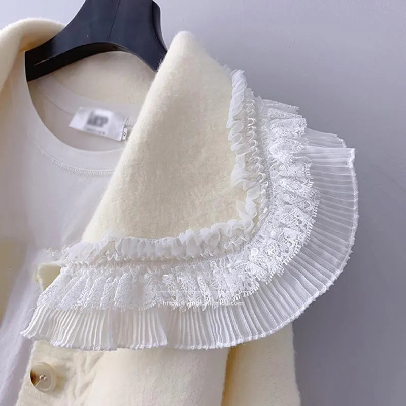 Big Lace Collar Cardigan Women's Cardigan Turn Down Collar Sweater Jacket Loose Elegant Ladies Cardigan Cute Frilly Kawaii