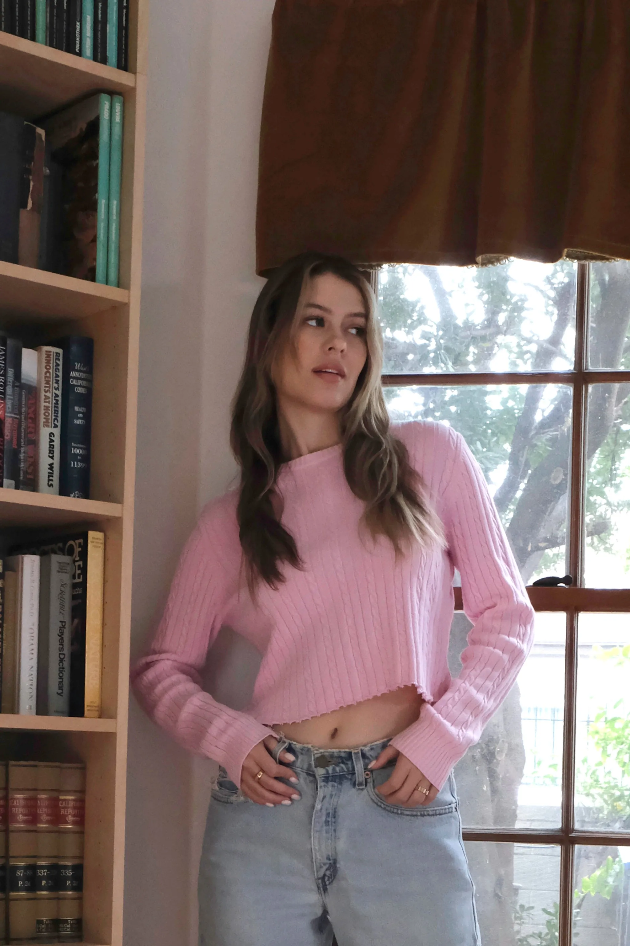 IZOD Bubblegum Pink Cable Knit Cropped Sweater US 4/6, 90’s Y2K Barbie