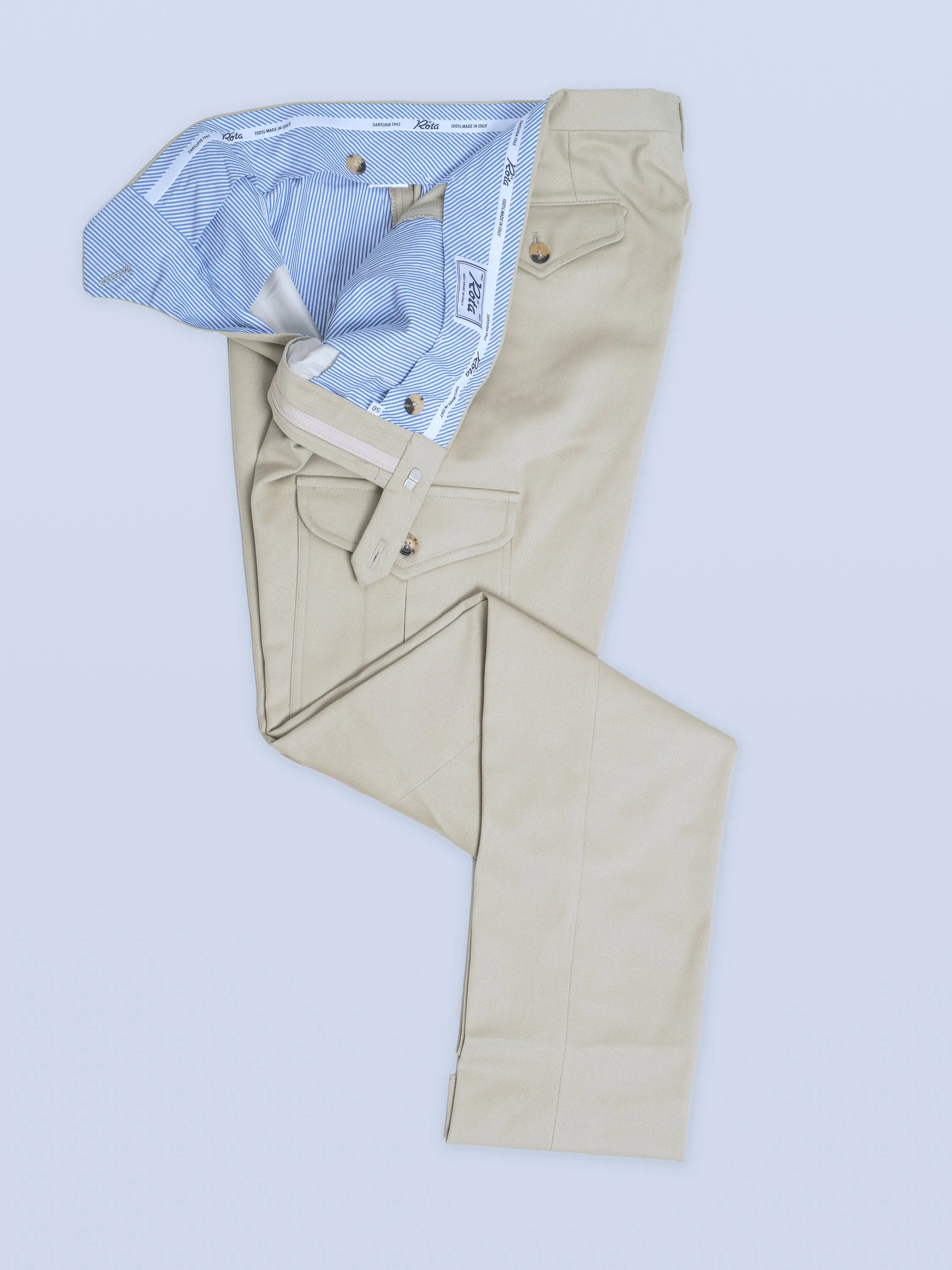 Light beige cotton elastan cargo pockets