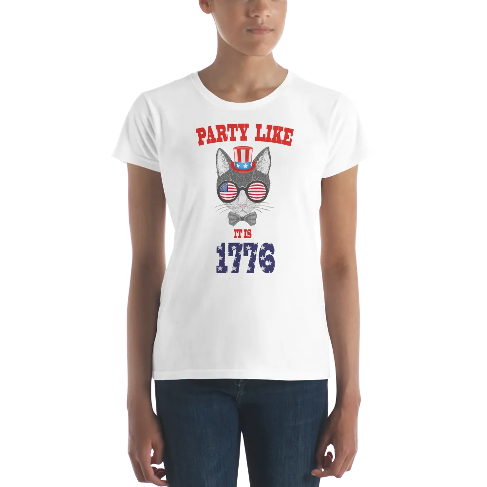 Party Cat With Hat & Sunnies Women's Tee