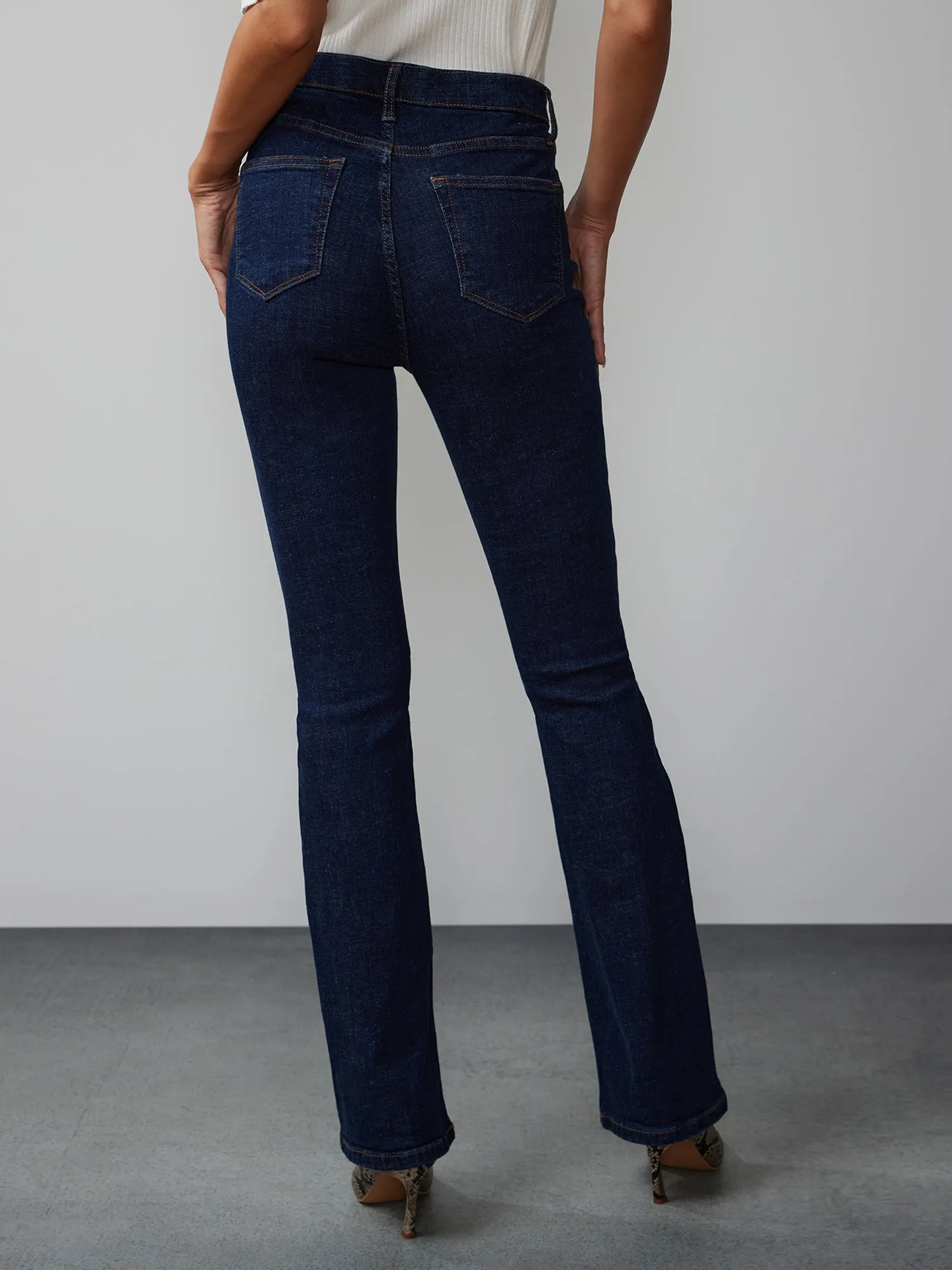 Petite Essential High-Waisted Bootcut Jeans - Dark Wash