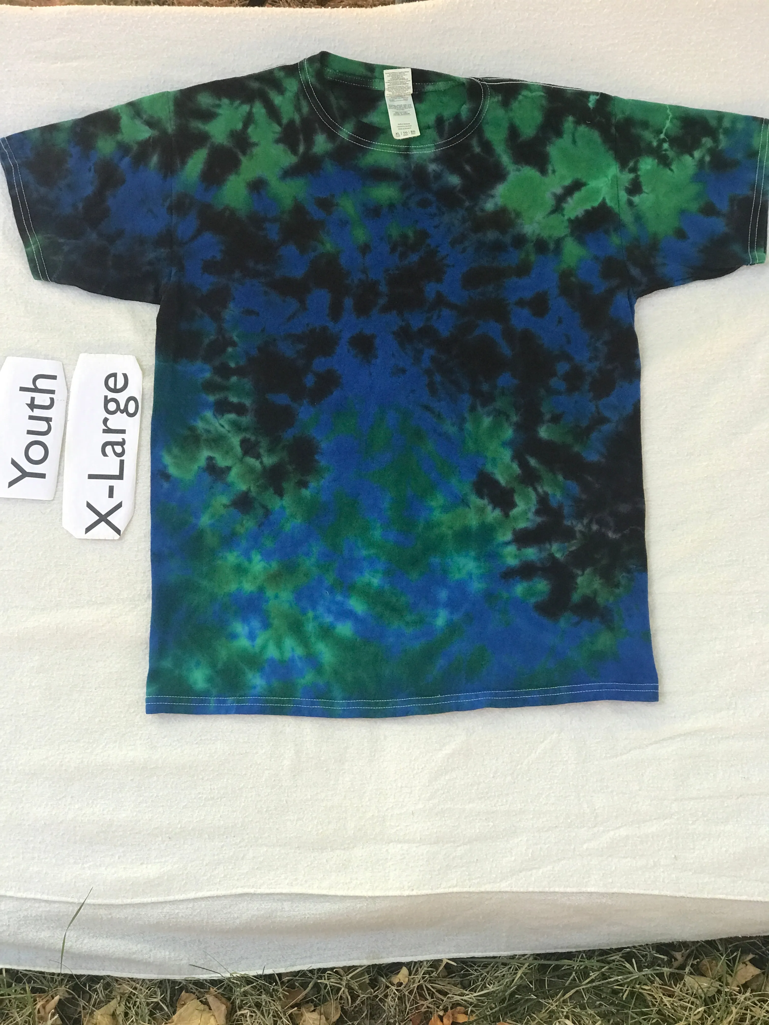 Youth X-Large Tie-Dye Scrunch Tee